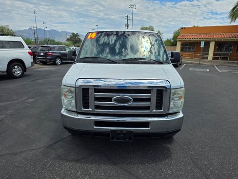 Used 2014 Ford E-350 and Econoline 350 XLT RWD image 8