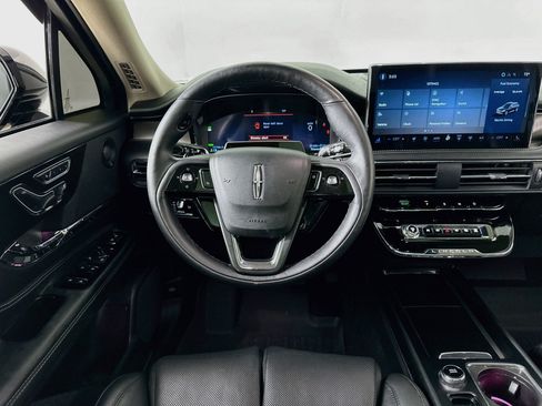 Used 2025 Lincoln Corsair Grand Touring w/ Equipment Group 302A AWD/4WD image 27