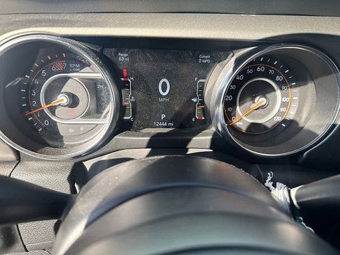 Used 2023 Jeep Wrangler Sport AWD/4WD image 14