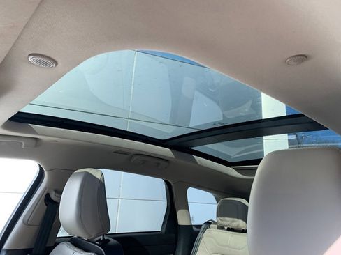 Certified 2025 Lincoln Corsair Premiere w/ Equipment Group 101A image 20