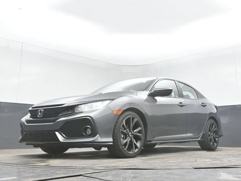 Used 2018 Honda Civic Sport image 30