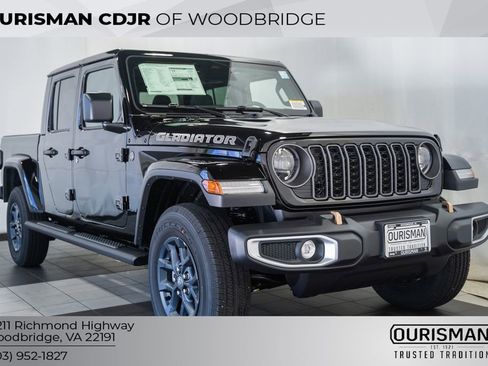 New 2026 Jeep Gladiator Sport AWD/4WD image 1