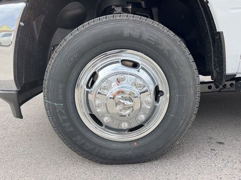 New 2026 RAM 3500 Tradesman image 29