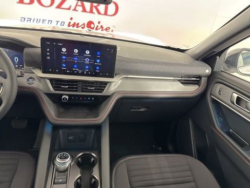 New 2026 Ford Explorer ST-Line w/ ST-Line Street Pack image 13