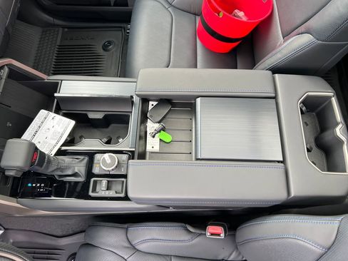 New 2026 Toyota Tundra Limited AWD/4WD image 27