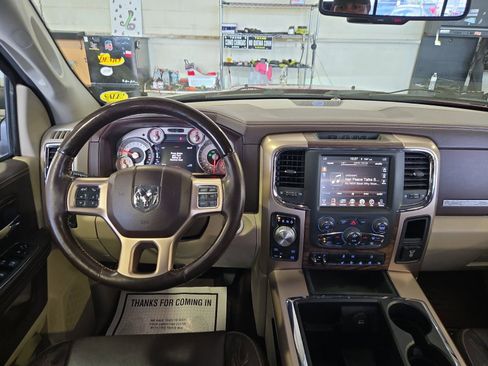 Used 2013 RAM 1500 Laramie Longhorn w/ Convenience Group AWD/4WD image 18