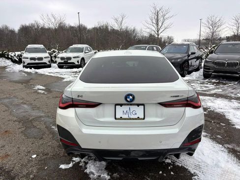 Certified 2022 BMW i4 eDrive40 w/ M Sport Package image 6