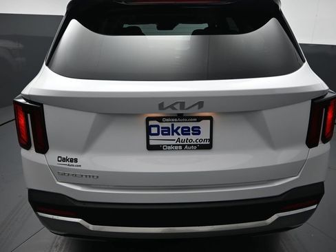 New 2026 Kia Sorento EX FWD image 37