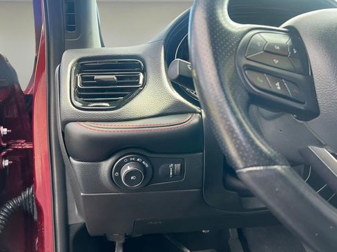 Used 2023 Dodge Durango GT image 17