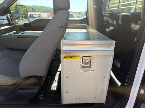 Used 2019 Ford F250 XL w/ Power Equipment Group AWD/4WD image 24