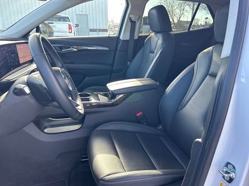 Certified 2025 Buick Envision Preferred image 12