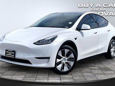 Used 2021 Tesla Model Y Long Range AWD/4WD image 12