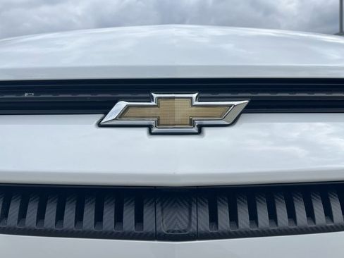 New 2026 Chevrolet Equinox EV LT image 31