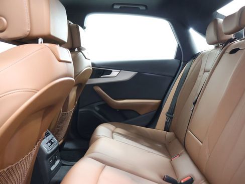 Used 2022 Audi A4 2.0T Premium Plus w/ Premium Plus Package image 27