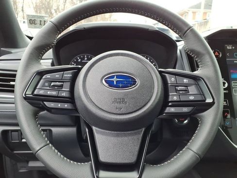 Used 2025 Subaru Forester Premium AWD/4WD image 14