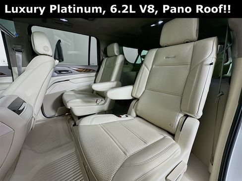 Used 2022 Cadillac Escalade ESV Premium Luxury Platinum image 27