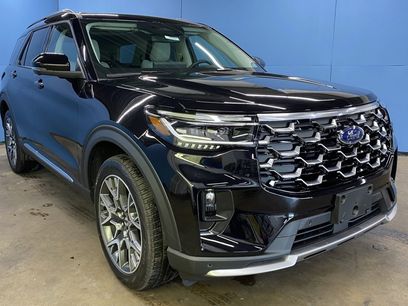 New 2025 Ford Explorer Platinum