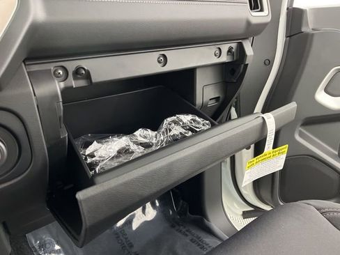 New 2026 Nissan Frontier SV w/ Tow Package image 37