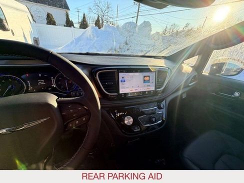 New 2026 Chrysler Pacifica Select FWD image 12