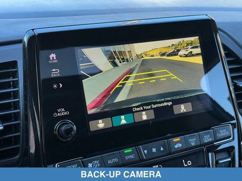 Certified 2024 Honda Odyssey Touring image 25