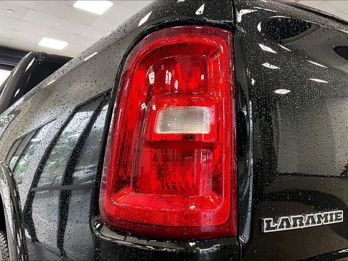 Used 2025 RAM 1500 Laramie w/ Sport Appearance Package AWD/4WD image 21