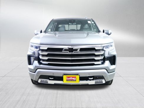 Certified 2023 Chevrolet Silverado 1500 High Country w/ Technology Package image 2