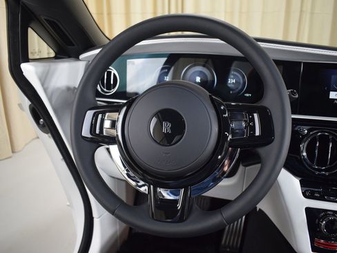 New 2025 Rolls-Royce Spectre w/ Leather Finishing Pack image 25