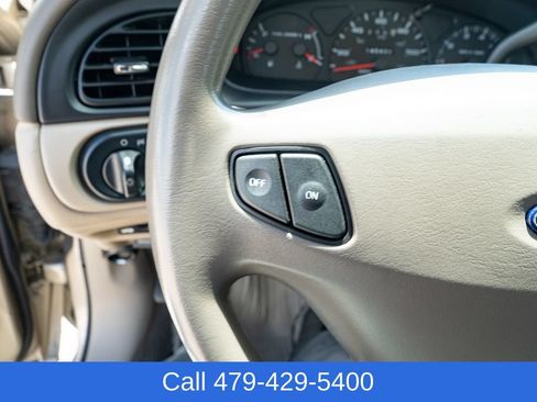 Used 2001 Ford Taurus SES FWD image 26