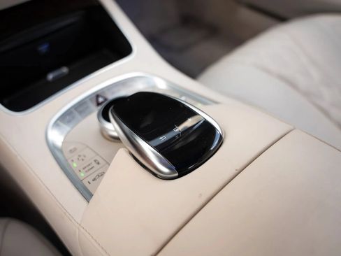 Used 2015 Mercedes-Benz S 550 4MATIC Coupe image 34