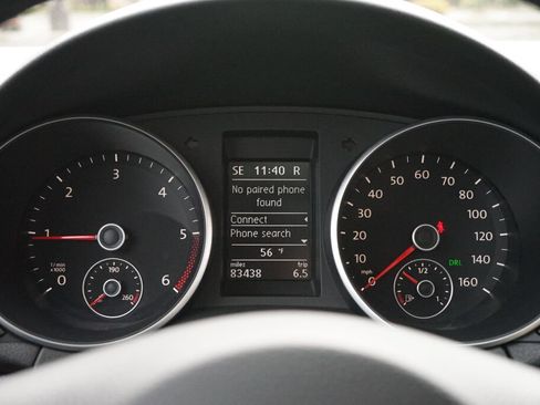 Used 2011 Volkswagen Jetta TDI FWD image 28