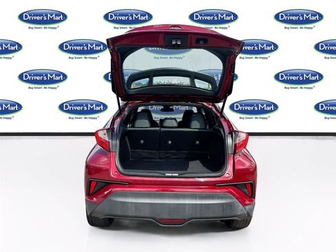 Used 2019 Toyota C-HR Limited FWD image 24