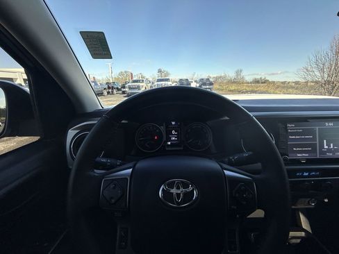 Used 2023 Toyota Tacoma SR5 image 17