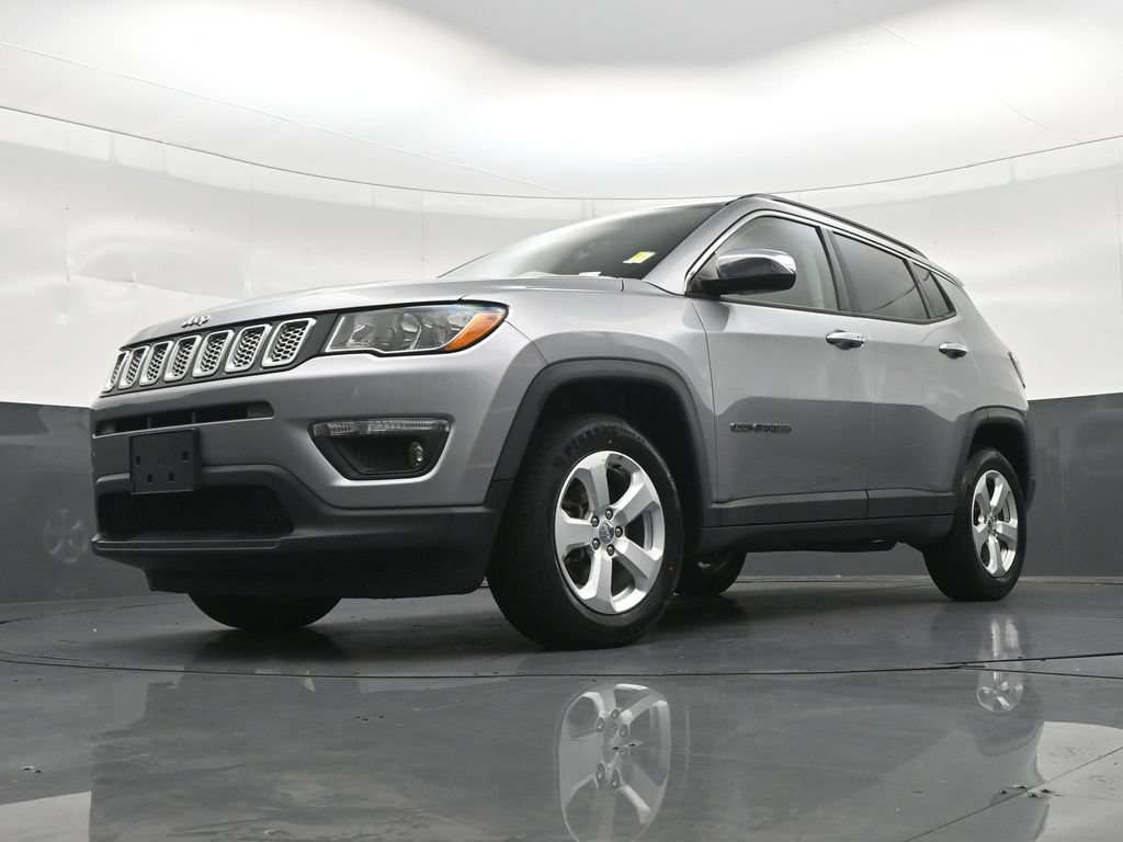 Used 2019 Jeep Compass Latitude AWD/4WD image 23