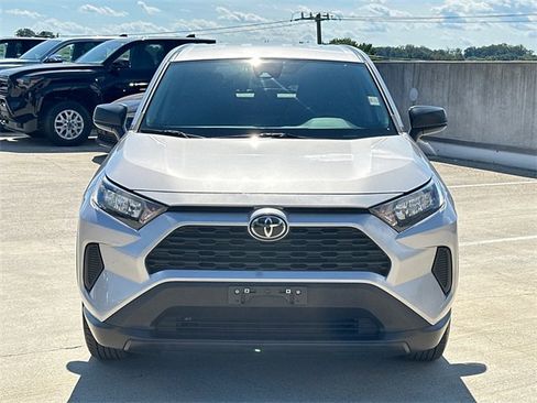 Certified 2022 Toyota RAV4 LE image 2