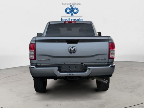 Used 2024 RAM 2500 Big Horn w/ Bed Utility Group image 5