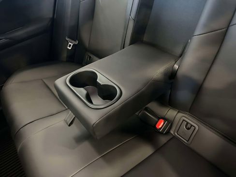 New 2026 Lexus UX 300h AWD image 18