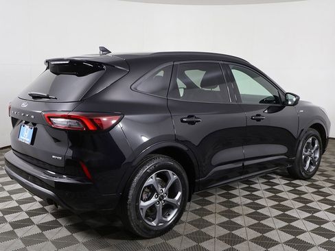 Used 2023 Ford Escape ST-Line w/ Tech Pack #1 AWD/4WD image 10