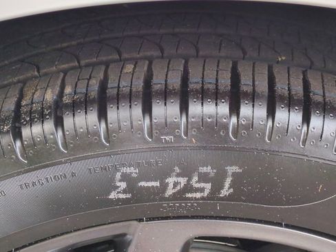 New 2026 Chrysler Pacifica Select image 20