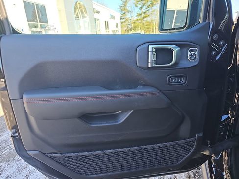 New 2026 Jeep Gladiator Rubicon w/ Safety Group AWD/4WD image 13
