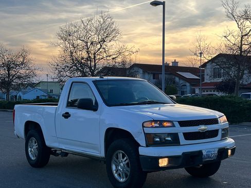 Used 2010 Chevrolet Colorado LT w/ Power Convenience Package image 3