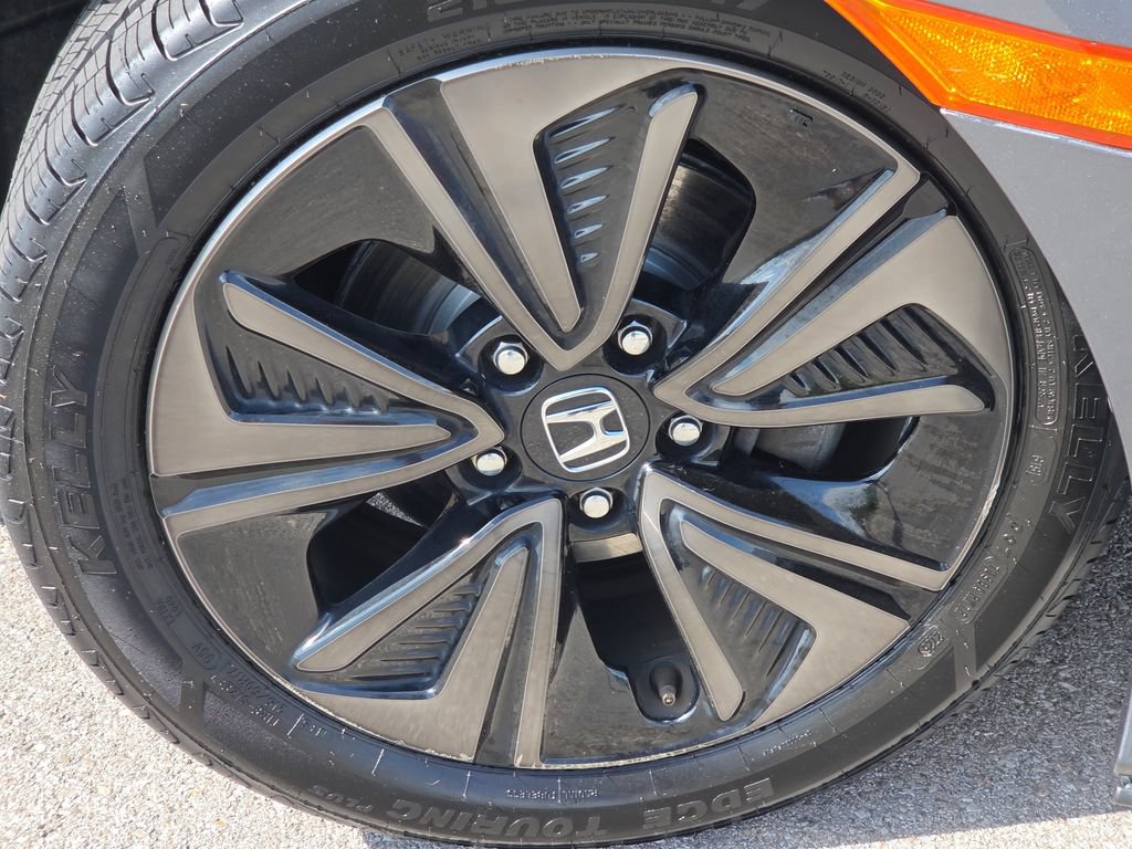 Used 2018 Honda Civic EX image 18