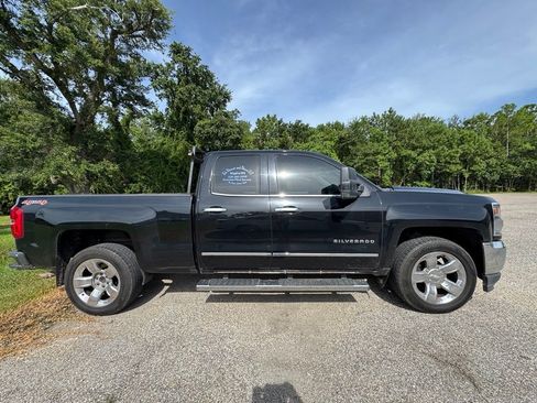 Used 2017 Chevrolet Silverado 1500 LTZ w/ Sport Package AWD/4WD image 9