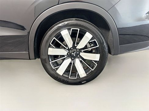 Used 2025 Mitsubishi Outlander SE FWD image 33