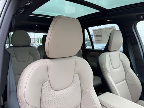 New 2026 Volvo XC90 T8 Ultra AWD/4WD image 9