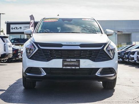 Certified 2023 Kia Sportage LX image 3
