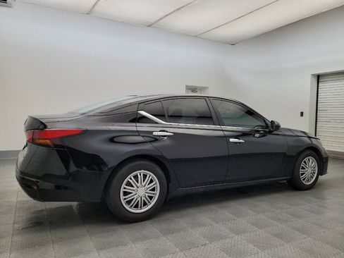 Used 2024 Nissan Altima 2.5 S image 10