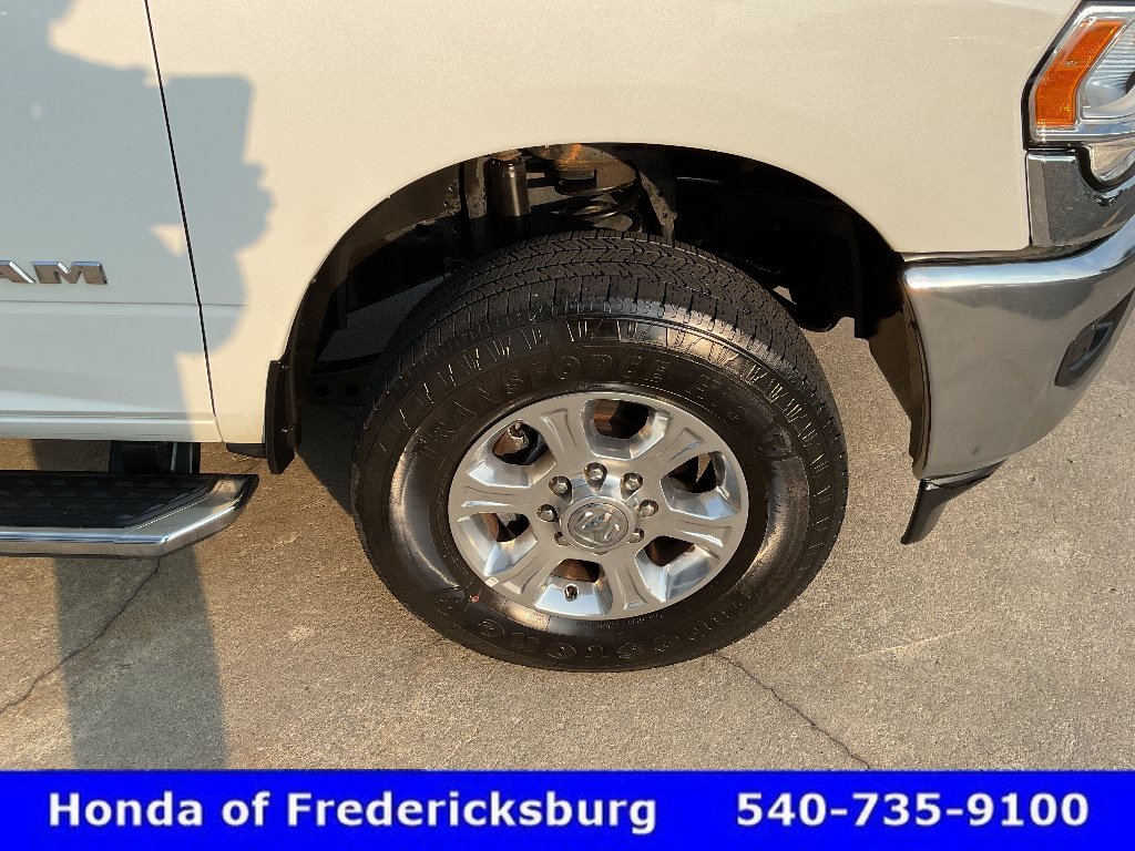 Used 2024 RAM 2500 Big Horn AWD/4WD image 13