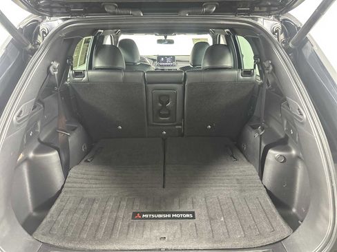 Used 2022 Mitsubishi Outlander SEL Black Edition image 34