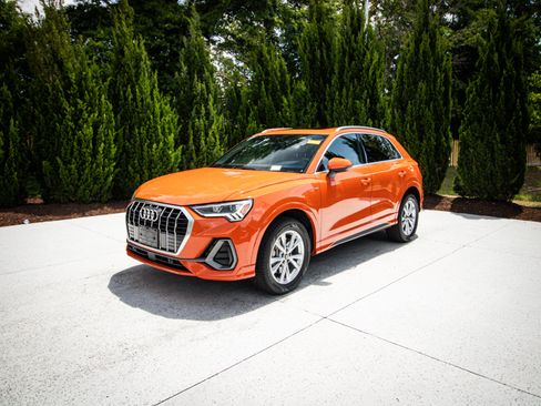 Used 2025 Audi Q3 2.0T Premium AWD/4WD image 5