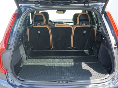 Used 2019 Volvo XC90 T6 Momentum w/ Protection Package Premier AWD/4WD image 9